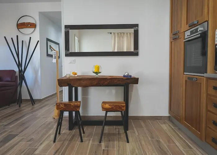 לינה וארוחת בוקר Ulivo Design 4*